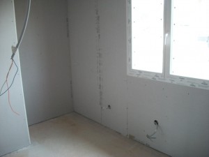 le plus petit placard de la plus petite chambre !